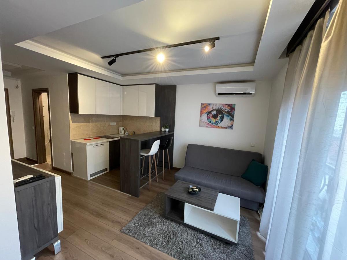 Empire Queen Apartments Belgrado Exterior foto