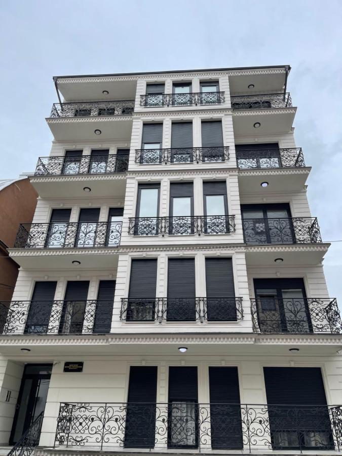 Empire Queen Apartments Belgrado Exterior foto